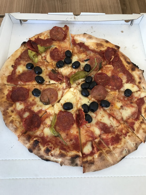 Pizza 2 klein.jpg
