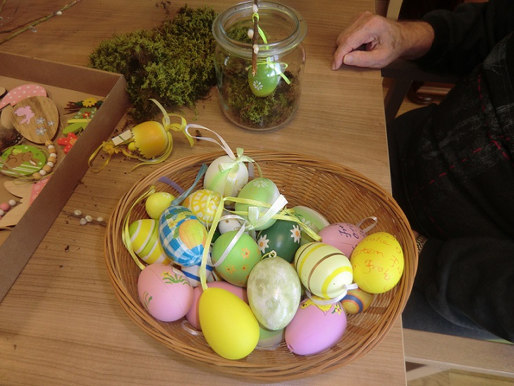 Ostern 3 - klein.jpg