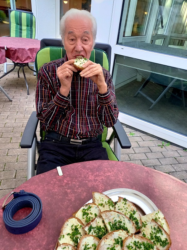 Schmalzbrot 2.jpg