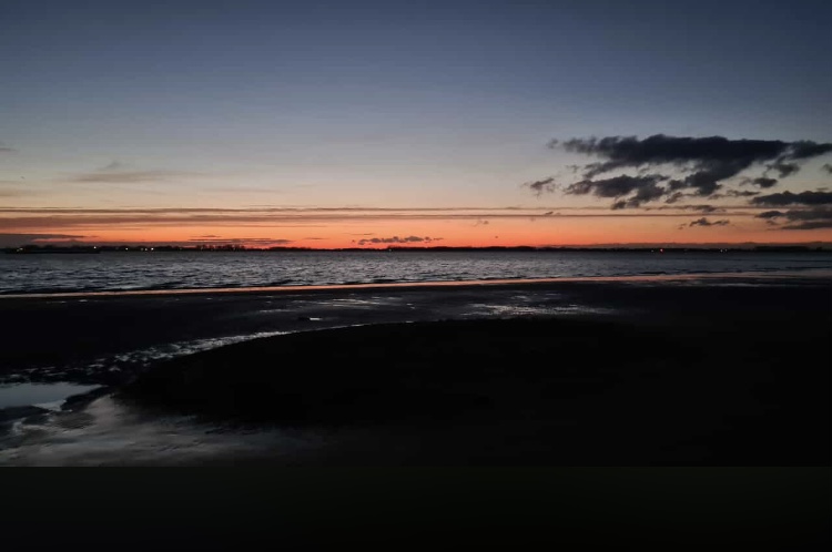 Foto Elbe abends 1.jpg